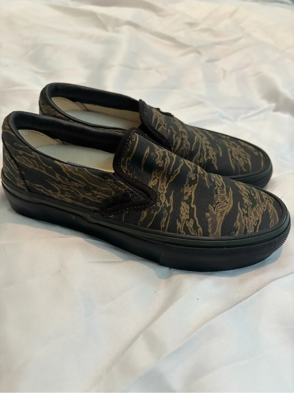 Vans slip design